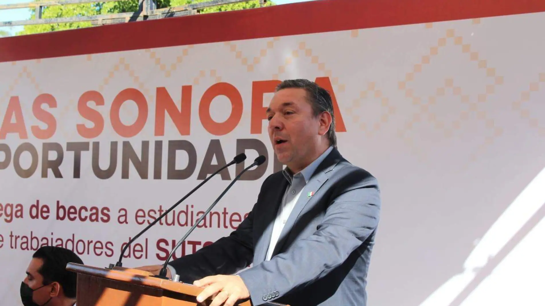 Aarón Grageda Bustamente es titular de la SEC en Sonora